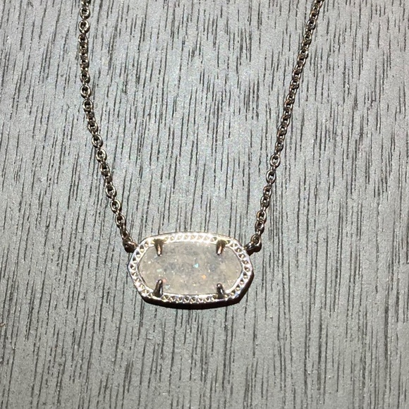 Kendra Scott Elisa pendant - Picture 2 of 6